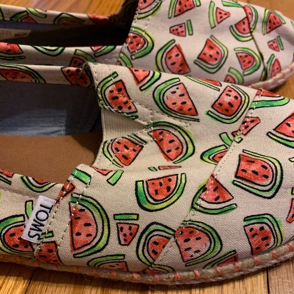 Toms Shoes - Toms women’s size 12 ~ NEW watermelon 🍉 print